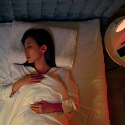 Red Light therapy for Sleep During Winter